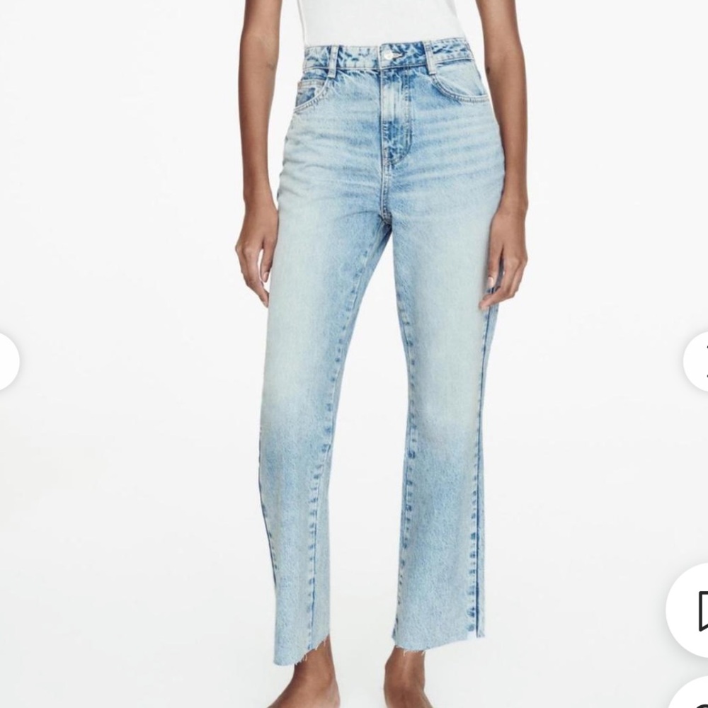 Zara Women's Light Blue High Rise Straight Leg Jeans